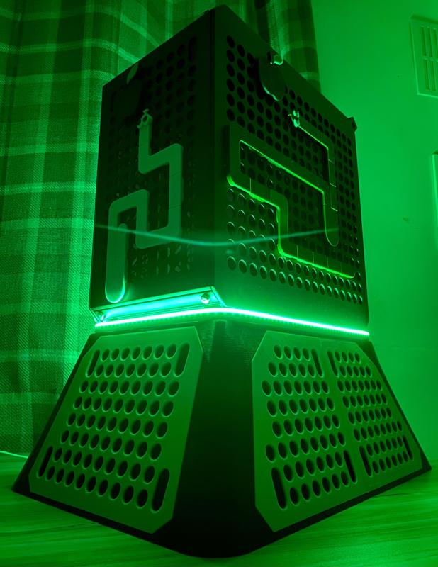 Cooler Master QUBE 500 LED Accessory Stand
