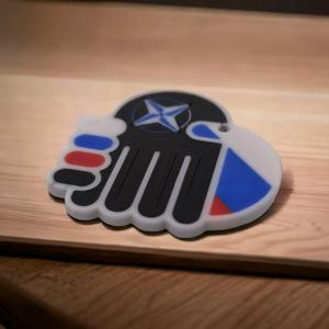 Nato-Russia stop war keychain