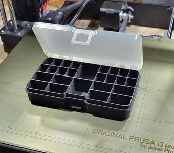 Screw box +