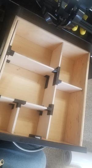 Drawer organizer connectors