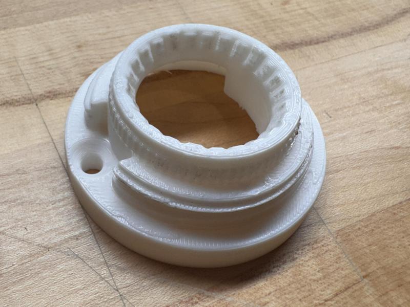 Unifi G4-Pro screw mount