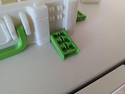 Latch for Gridfinity box modded