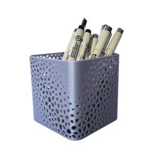Organic Voronoi Pencil holder