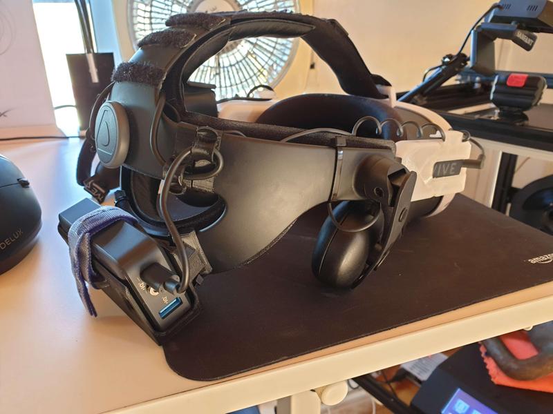 Vive DAS 533 Powercore holder remix WIP Rev 1