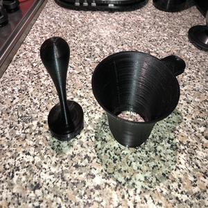 Coffee feeder