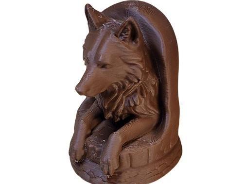 Cute Wild Wolf Desktop Sculpture