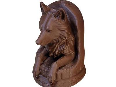 Cute Wild Wolf Desktop Sculpture