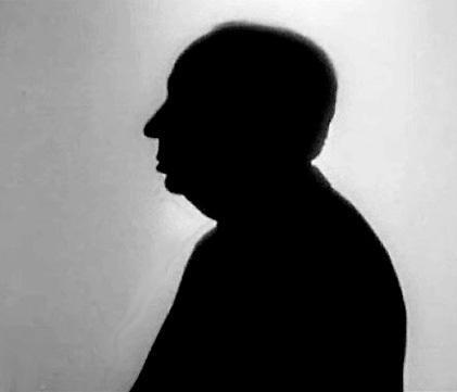 The Alfred Hitchcock Goblet/Vase with Solidworks 2014 Source