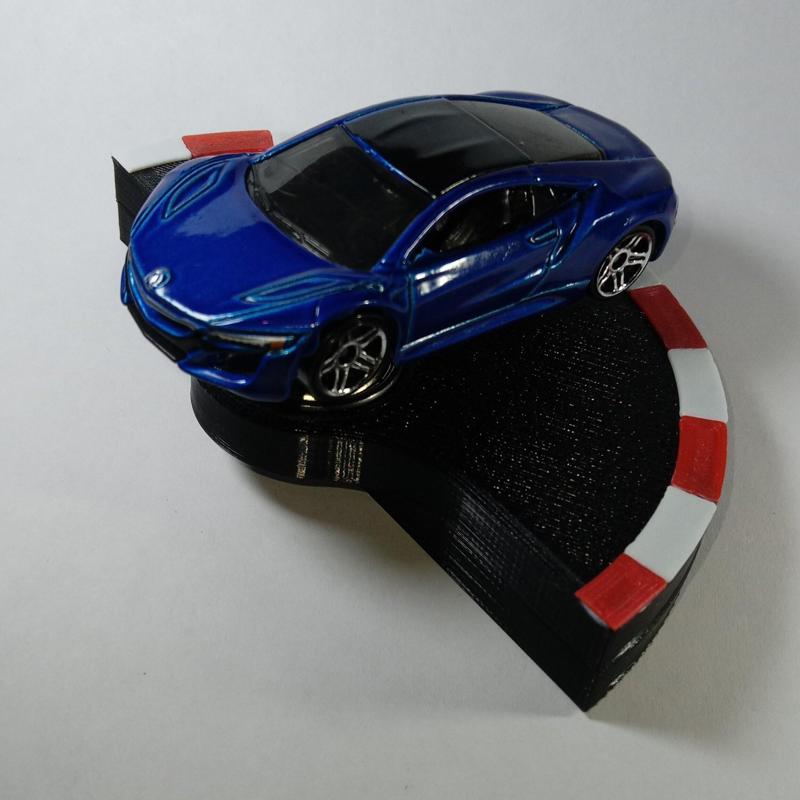 Drifting Hot Wheels Dash Mount (Circuit edition)