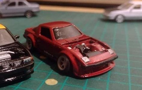 12A ROTARY for RX7 FB HOTWHEELS 1/64 ENGINE BAY