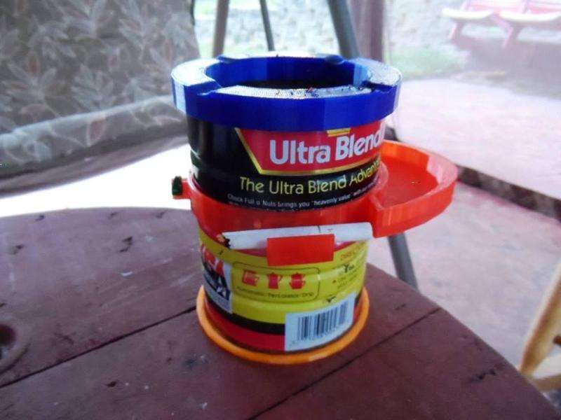 Coffee can ashtray collar