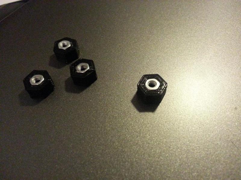 Bed leveling nut M3