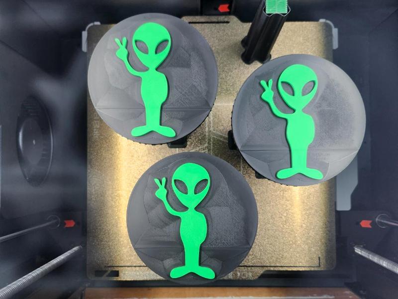Alien Hitch Cover