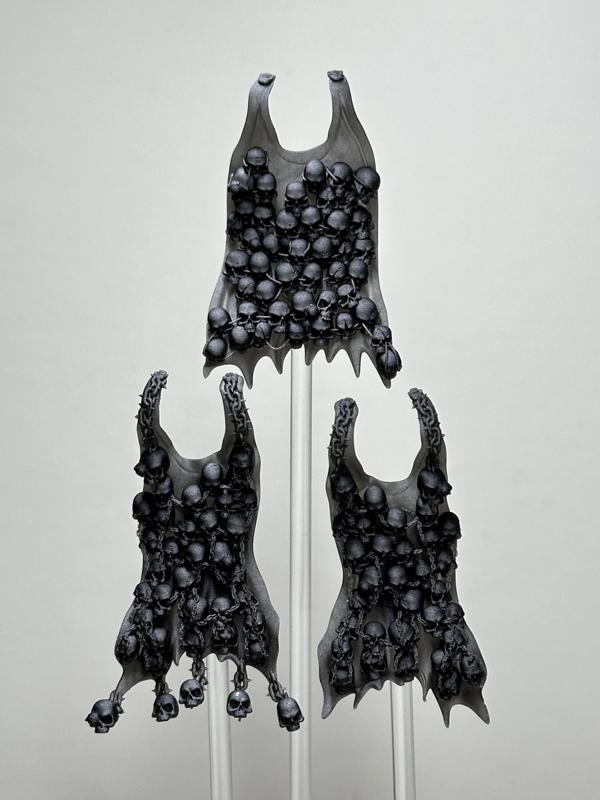 CHAOS SKULL CAPES, set of 3