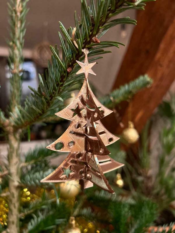 3D Christmas tree for hanging or freestanding