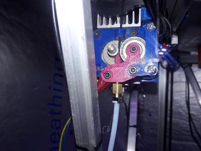 Redesigned lower arm for shanes extruder 