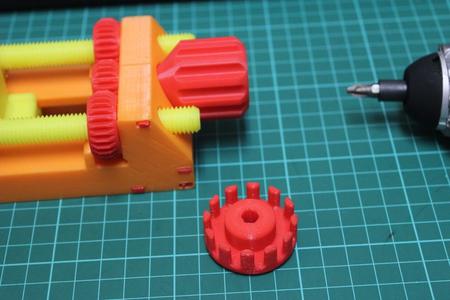 Electric driver gear