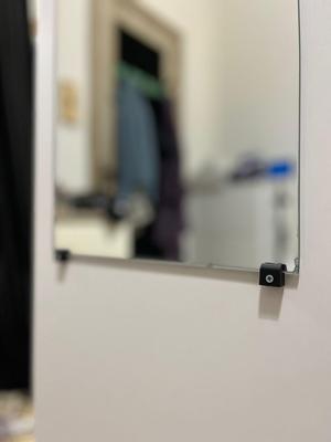 Glass mirror holder