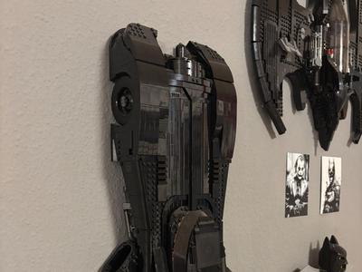 Wall Mount for Batmobile 1989 Brick Model (76139)