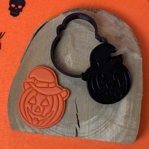 Halloween pumpkin with witch hat cookie cutter and stamp