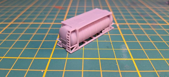 N scale (1:160) 26 Foot Tank Container ADR / Dangerous Goods