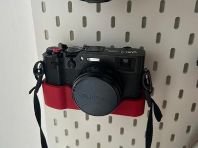 Fujifilm X100 Skadis