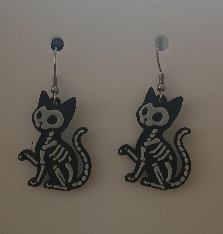 Skeleton Sphynx Earrings & Keychain | No AMS Needed | Halloween Cute Creepy 3D Print STL