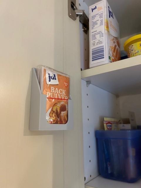 Baking powder holder