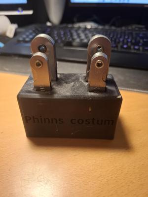 Radius gauges holder