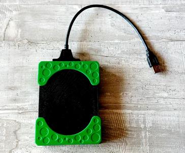 Enclosure for 2.5 inch hard disk - no screws required