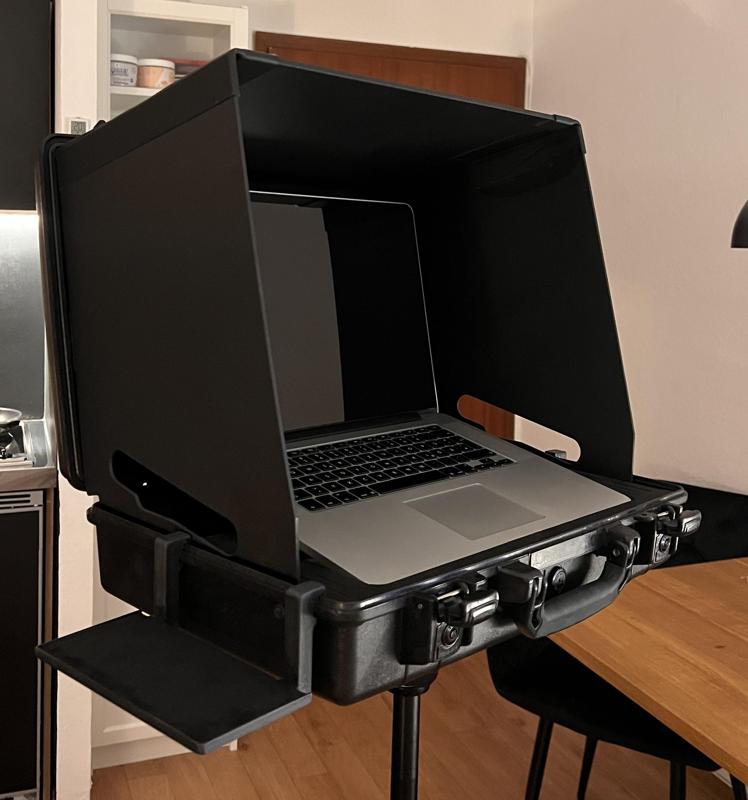 iWorkCase Accessory Tray