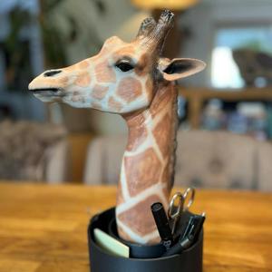 Storage with giraffe head motif for pens and other practical things 3 parts - head, Bef