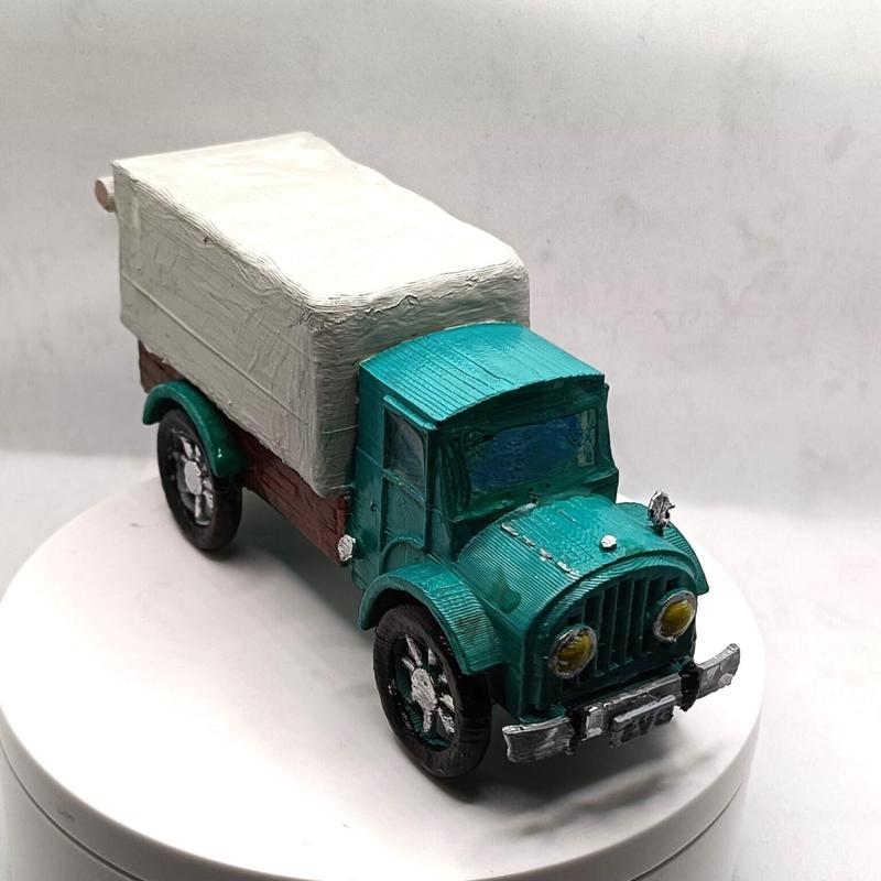 OLD TRUCK 2 AXLES