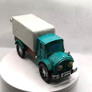 OLD TRUCK 2 AXLES
