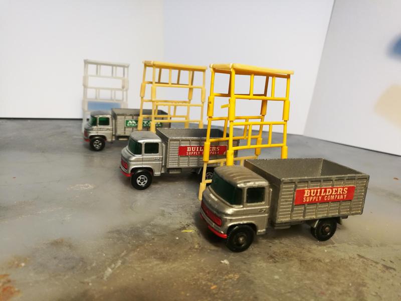 Lesney Matchbox 11d Mercedes-Benz Scaffold Truck scaffolds