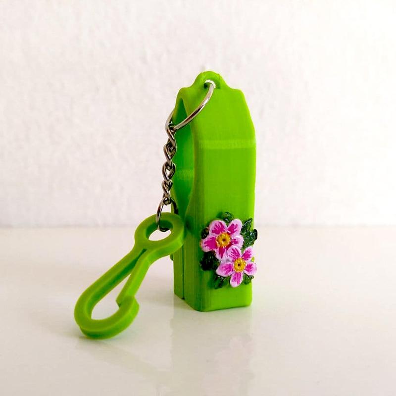 FLOWER-SHAPED BOTTLE OPENER