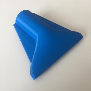 Small Vacuum cleaning head for stubborn carpets and car seats