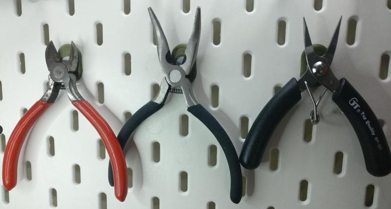 Magnetic Tool Holder for IKEA Skadis Pegboard