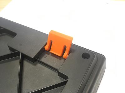 Spare leg for keyboard