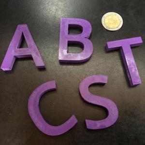 Open Sants Letters uppercase