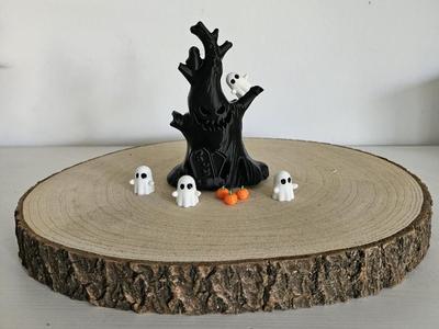 Horror Tree Halloween Decoration