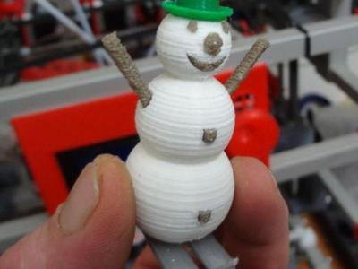 4 colors snowman