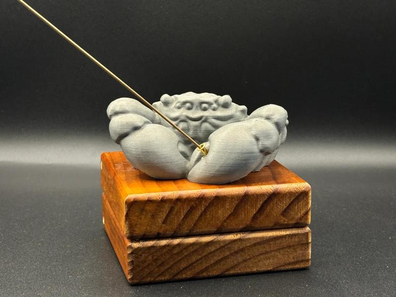 National Tide Crab Ornament 【Holding Big Money】Animal Incense Stick Incense Holder Tea Table Decoration