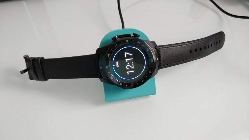 TicWatch Pro stand