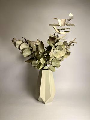 Vase F4