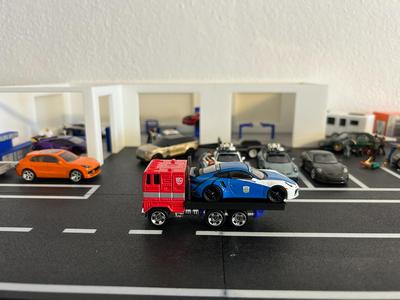 1/64 Hotwheels Truck print for another car