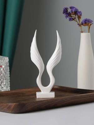 Tabletop Sculpture Eagle Wings Statue Figure