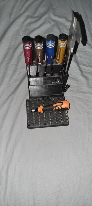 Tool holder