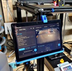 2040 Extrusion Tablet Holder