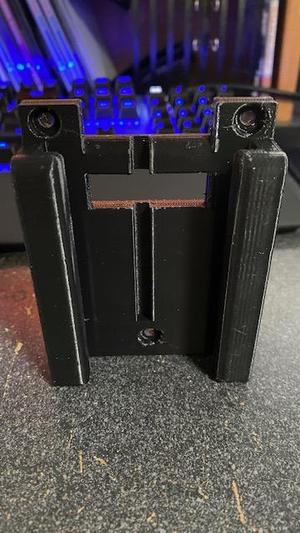Black and Decker 18V Battery Mount